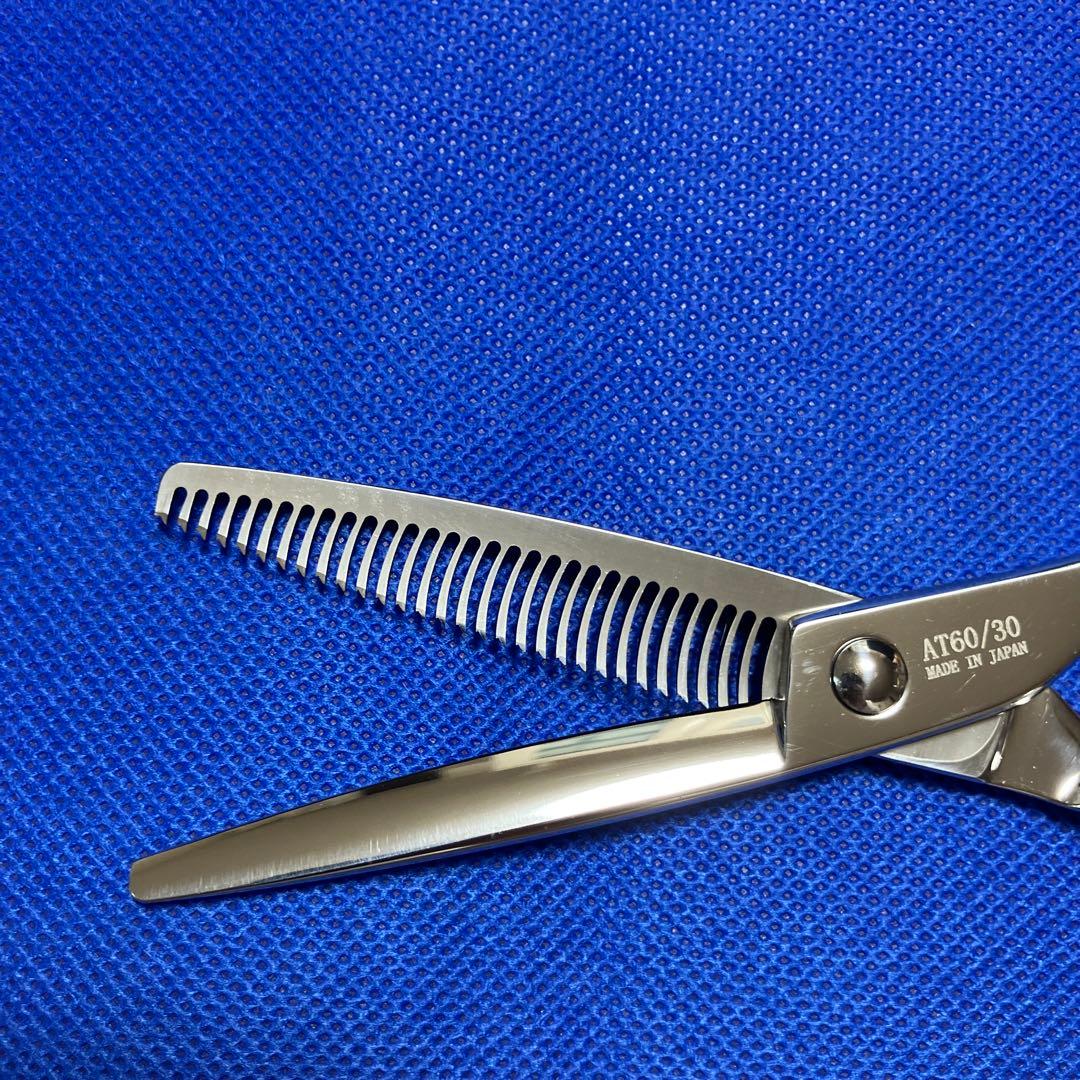 UTSUMI セニング　30% AT60/30 シザー