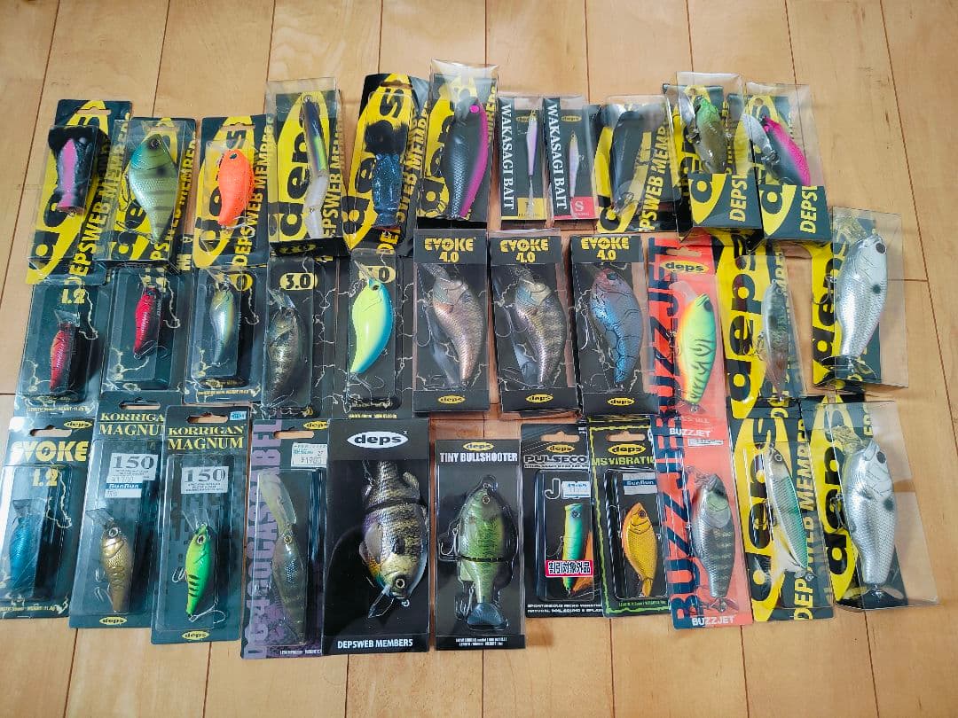 deps ルアー33個セット 多様なモデルとカラー