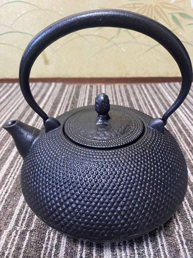 日本製　未使用　特大アラレ鉄瓶　鉄瓶　鉄器　 急須　茶道具　鉄鋳物製　イシガキ産