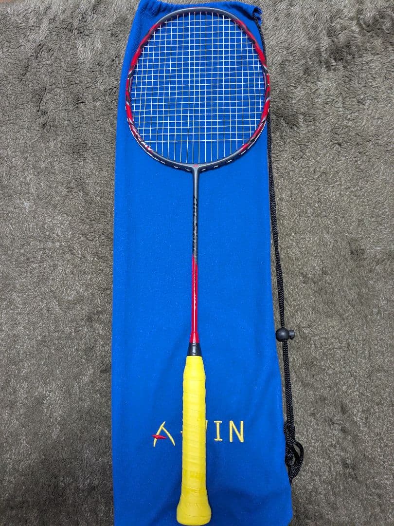 Yonex Arcsaber 11 プレイ バドミントンラケット