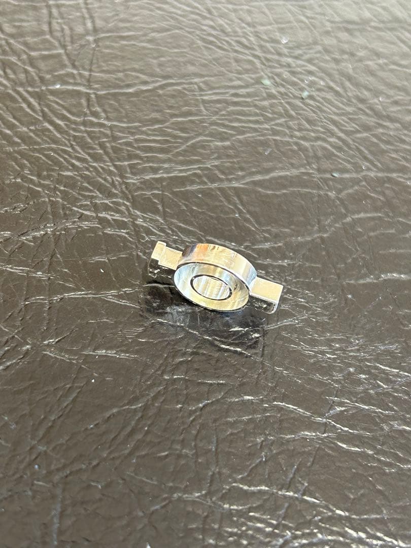 長澤製作所:ヤマハ用総銀製トランペットバルブガイド2個セットです。