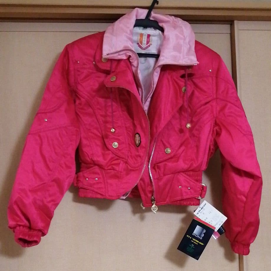 ★ 未使用 ★ スキーウェア レディース 上下セット & インナー 2枚プラス