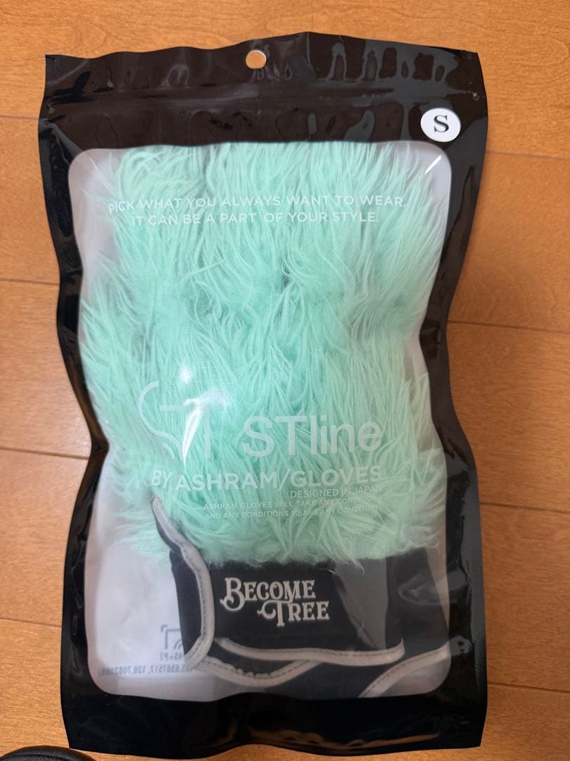 Become tree TAKUYA∞ グローブ　UVERworld