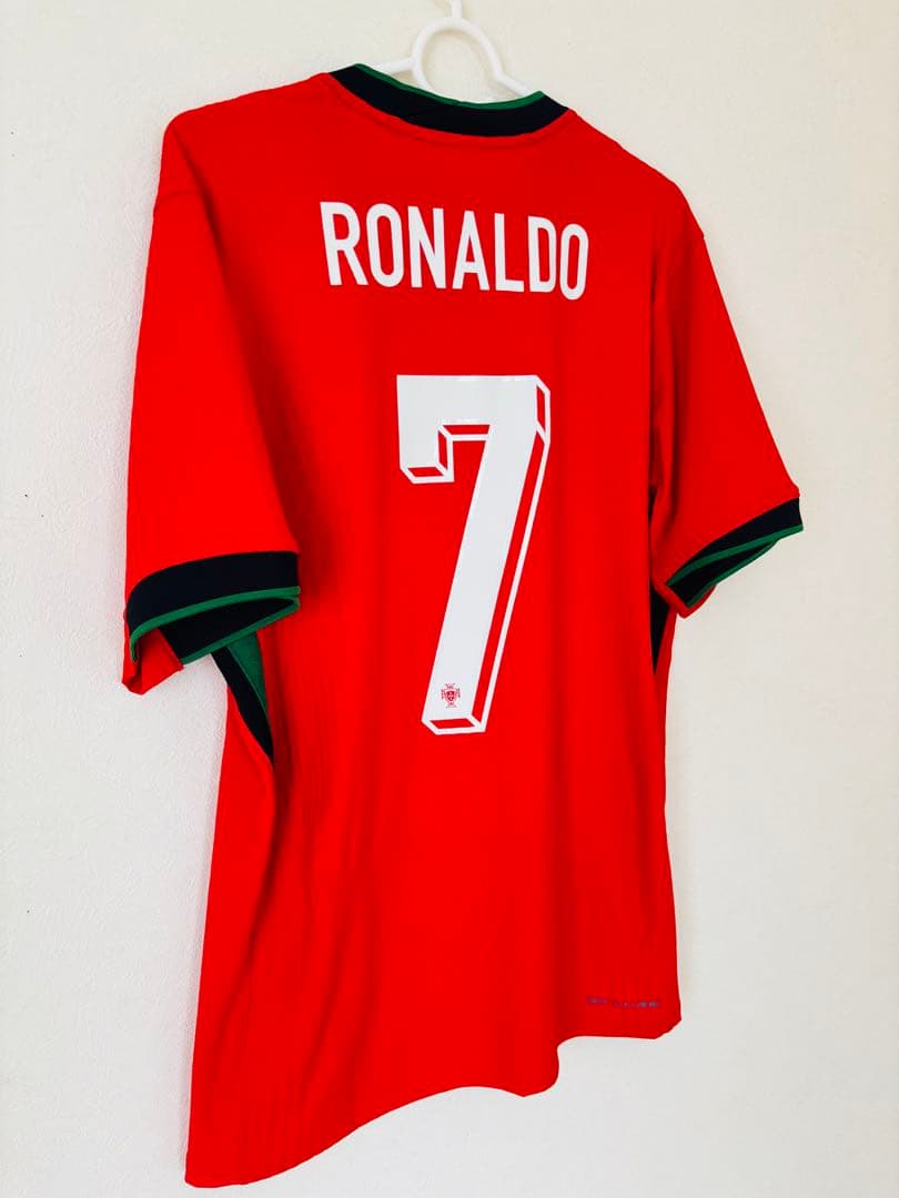 【正規品・オーセンティック】C.ロナウド選手　ポルトガル代表　ユニフォーム