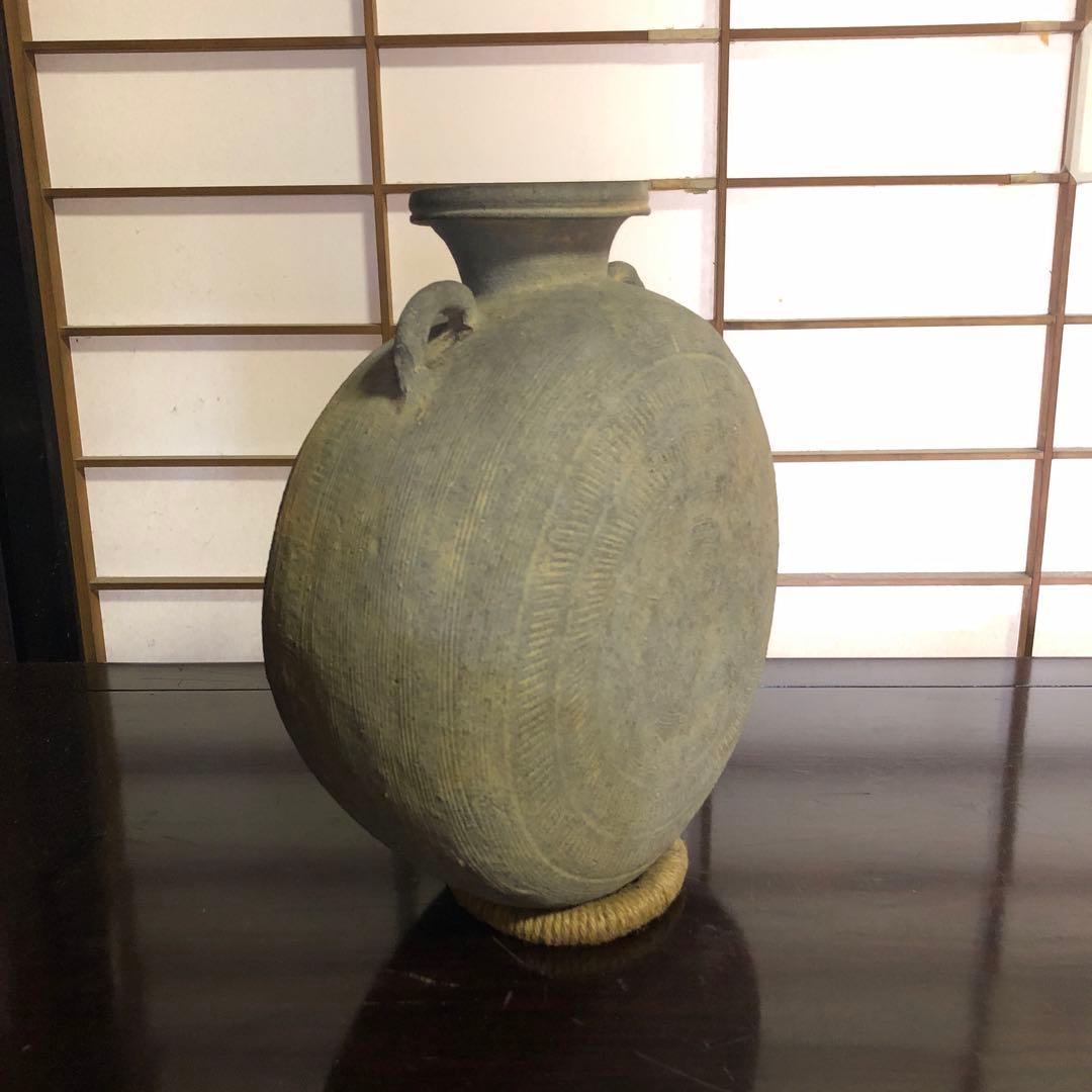 蔵の中にあった須恵器扁壺木箱付き