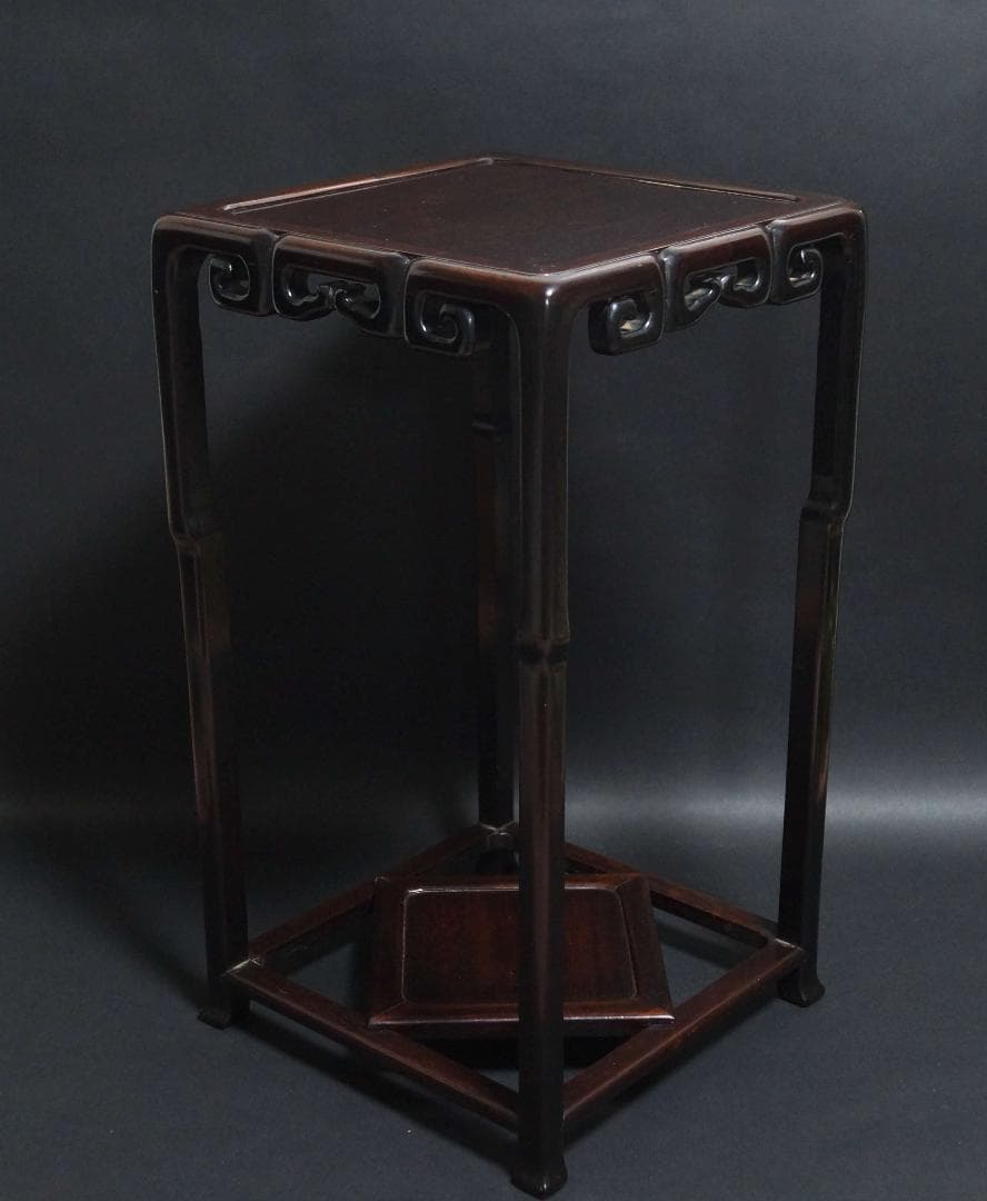 木製 唐木紫檀製 透かし彫り 高足花台 盆栽台 香炉台 飾り台