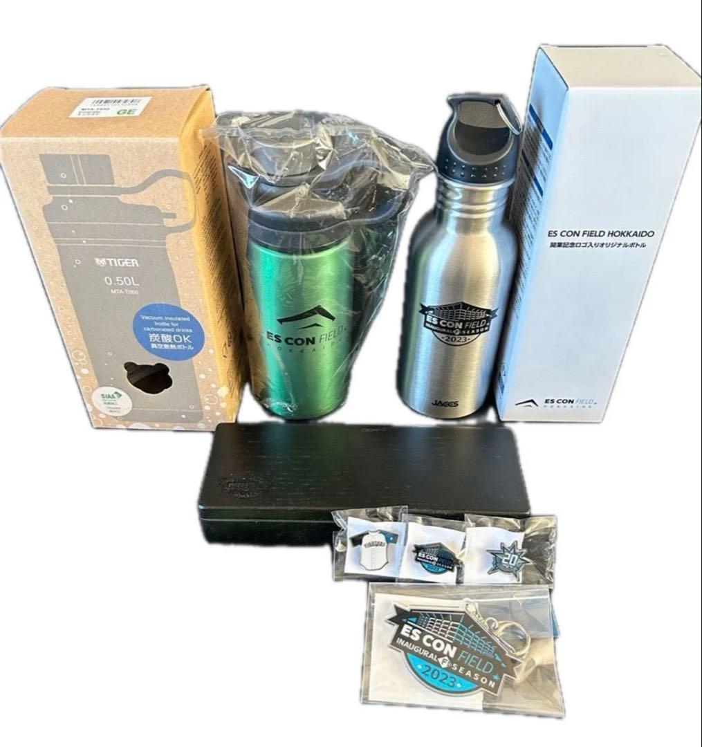 エスコン フィールド & ファイターズ