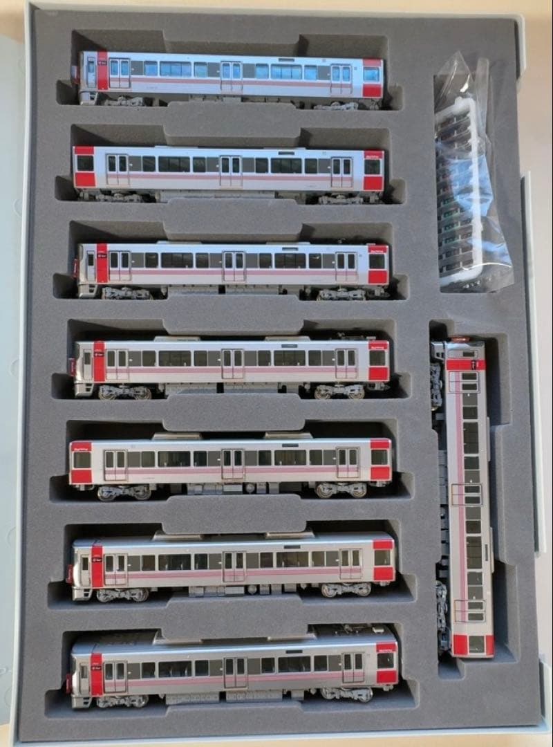 TOMIX JR 227系　Red Wing 基本・増結8両セット