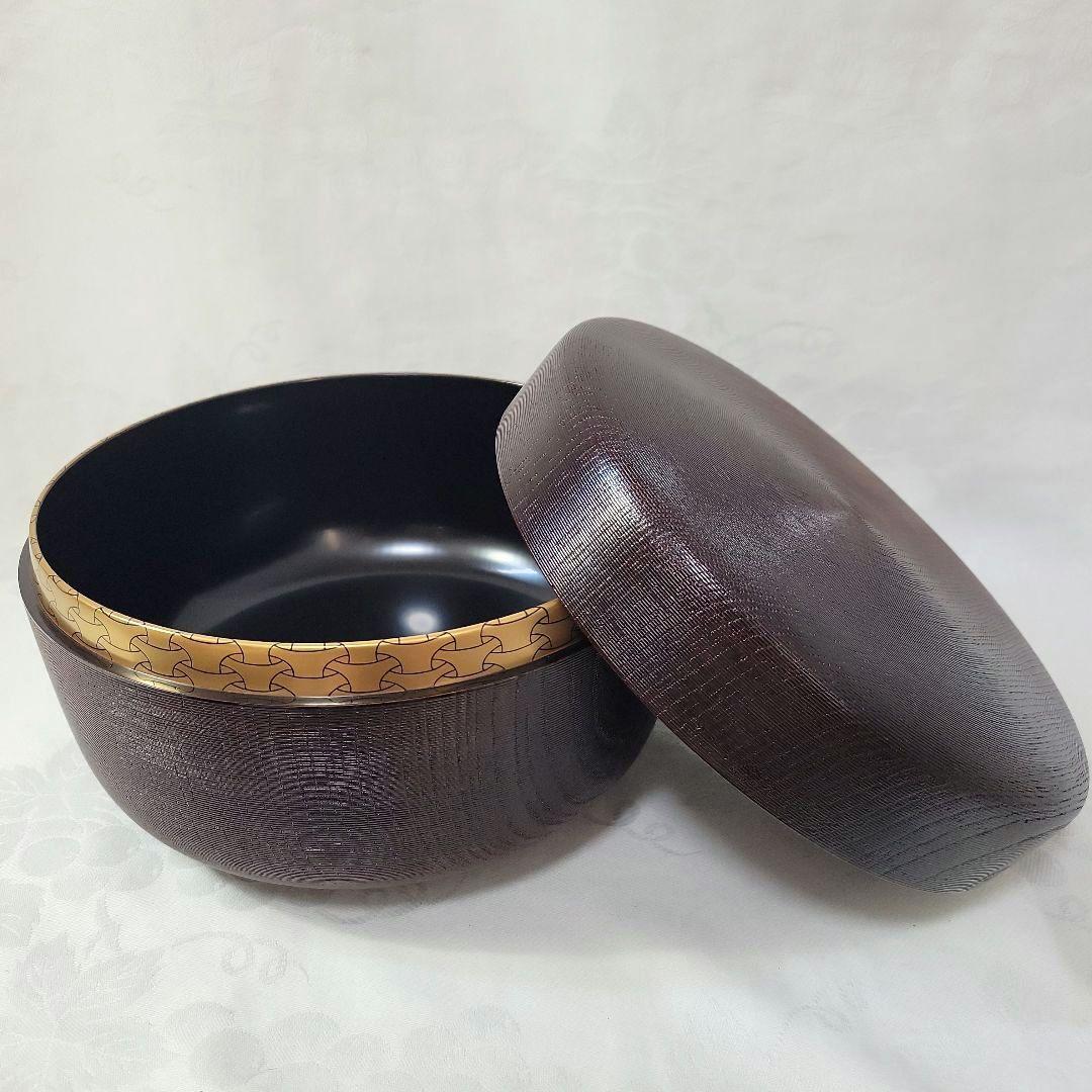 黒糸目独樂つなぎ蒔絵　食籠　即中斎書付