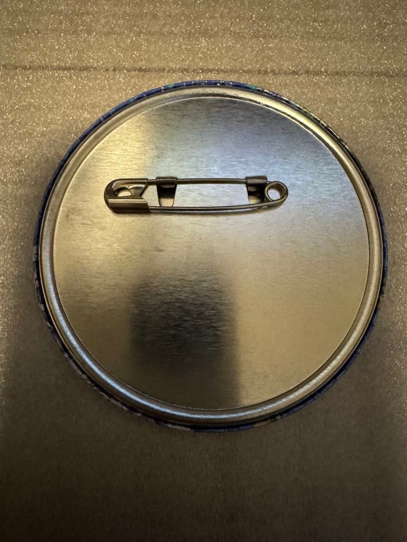 ジョジョ展 荒木飛呂彦原画展 3部　空条承太郎 ジョジョの奇妙な冒険缶バッジ