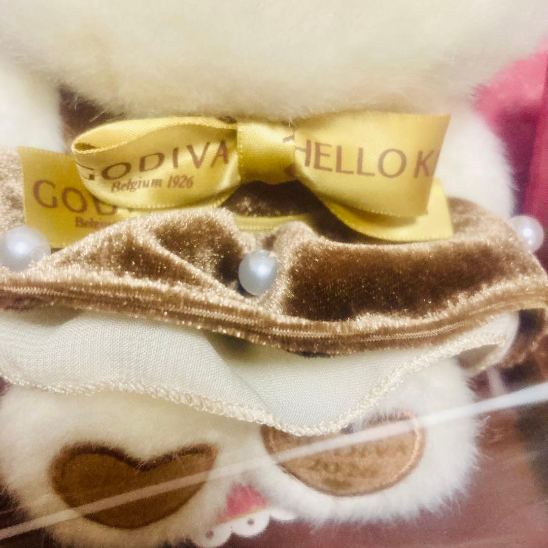 【未開封】GODIVA（ゴディバ）サンリオ 2026 キティ ぬいぐるみ