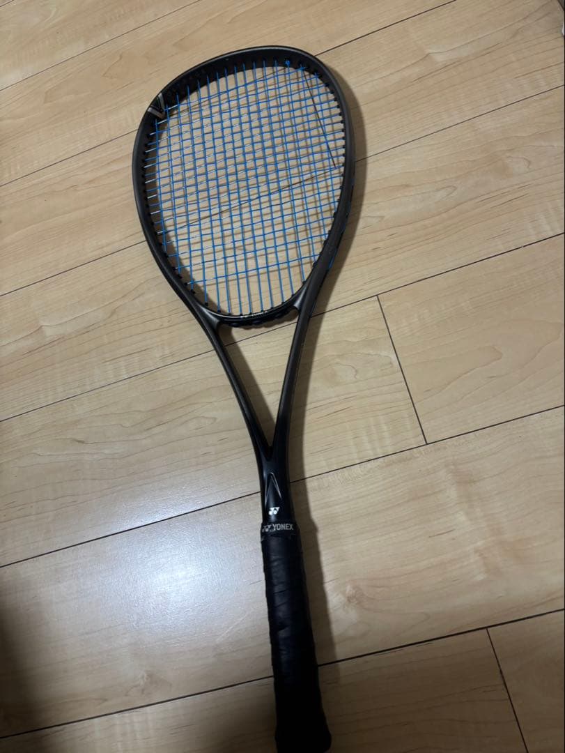 YONEX ボルトレイジ8V