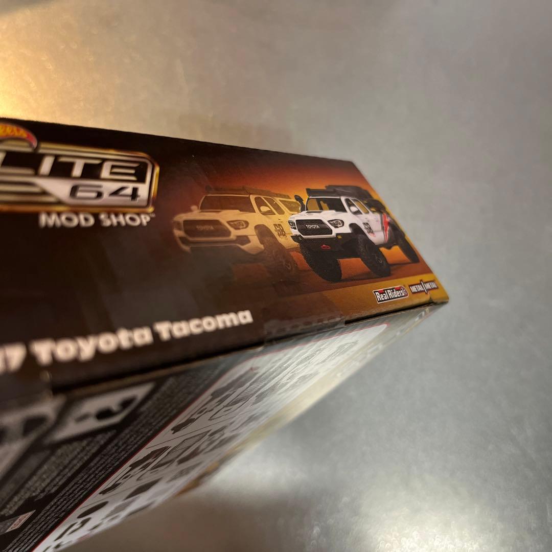 未開封Elite 64 Mod Shop '17 Toyota Tacoma