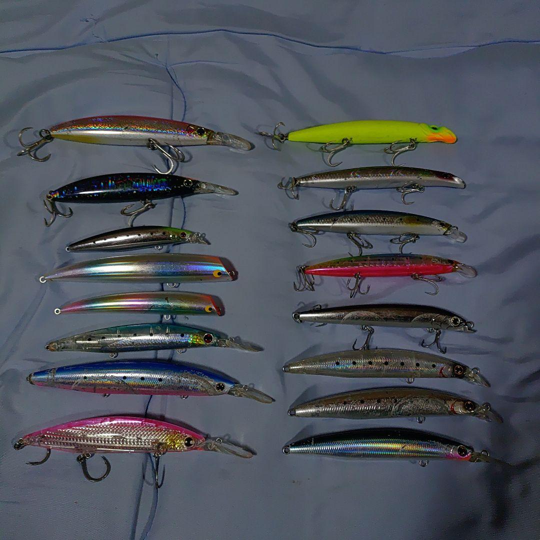 (中古)ミノーセット 16個　シーバス　青物　フラット　ショアジギング