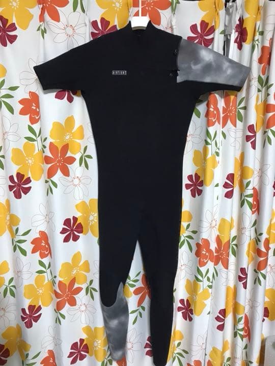 Airtight ウェットスーツ