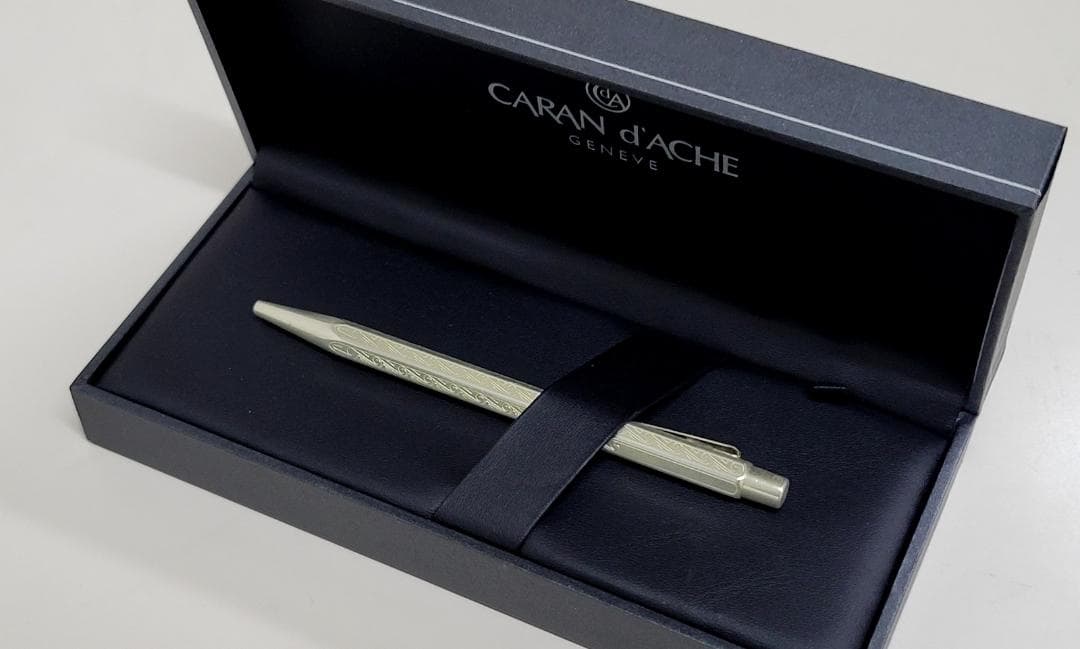 カランダッシュ エクリドール アンモナイト