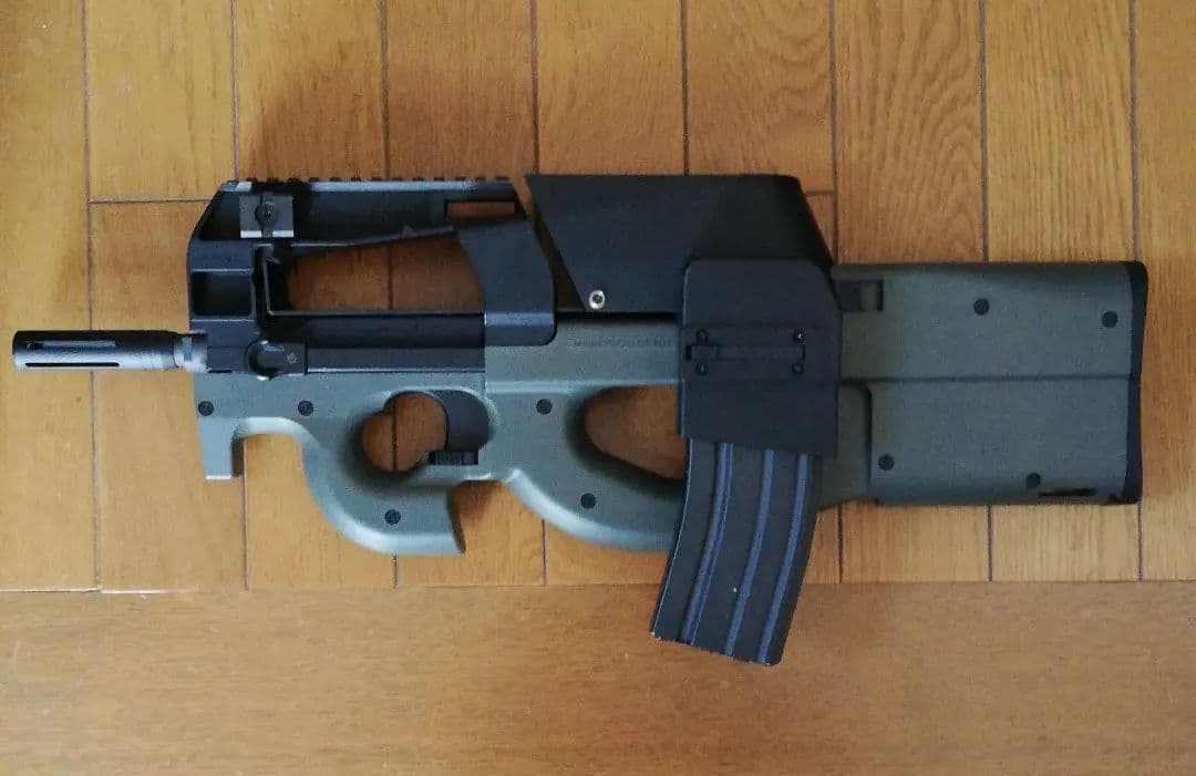 マルイPS90ＨＣ　バッテリー、充電器セット