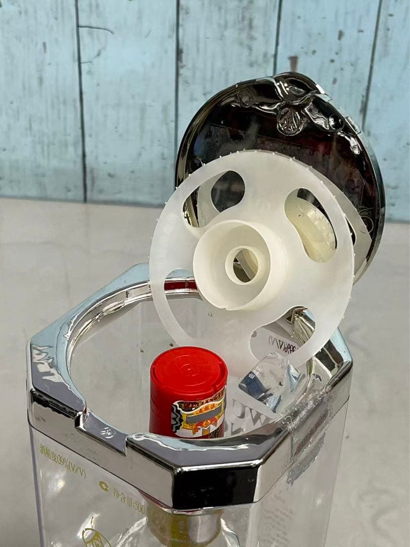 白酒】五粮液　WULIANGYE　500ml ケース付き