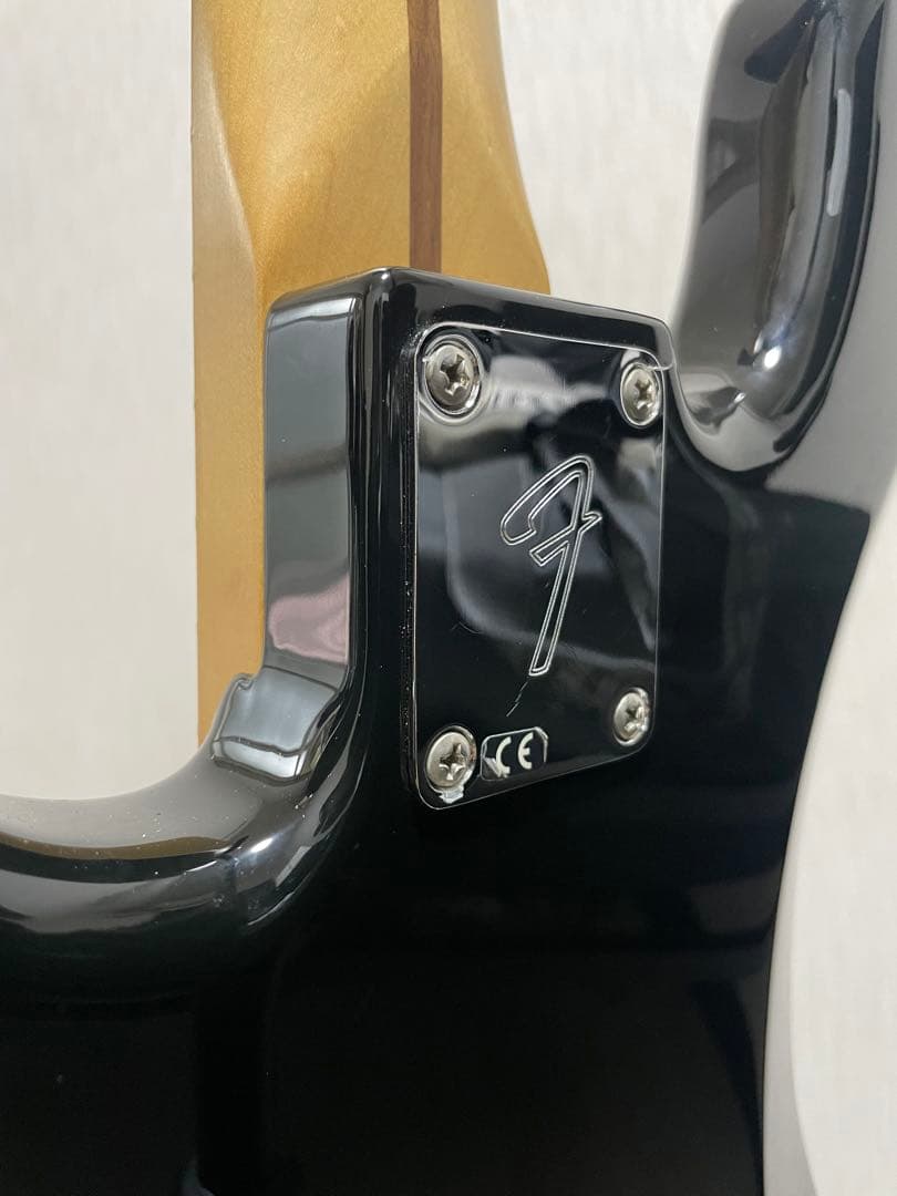 ベース Fender Player Series Precision Bass