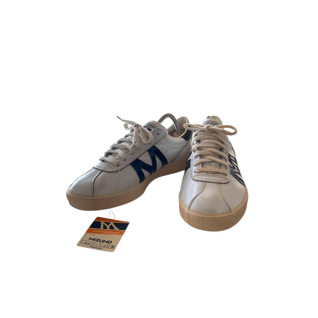 未使用品 ミズノ M-LINE トレーニングシューズ 26 昭和 レトロ エモい