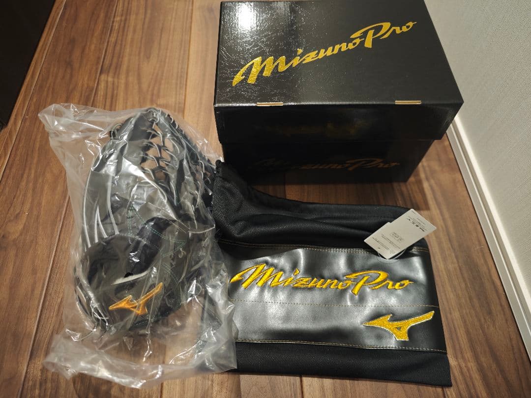 【新品未使用】ミズノプロ　宍粟牛　イチローモデル　直営限定グローブ　硬式　外野用