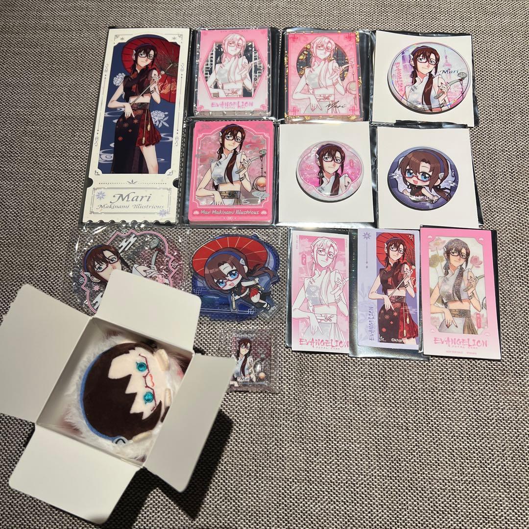エヴァ 中国限定 ポップアップ 缶バッジ アクリルカード マリ セット売り