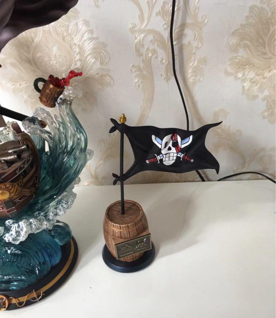 ワンピース 赤髪 シャンクス ガレージキット ガレキ スタチュー①④