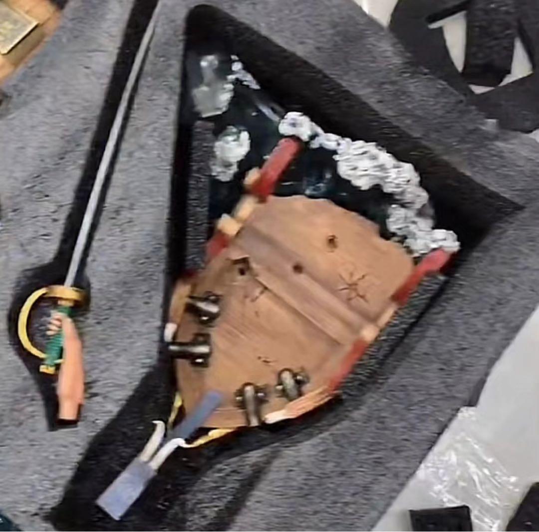 ワンピース 赤髪 シャンクス ガレージキット ガレキ スタチュー①④