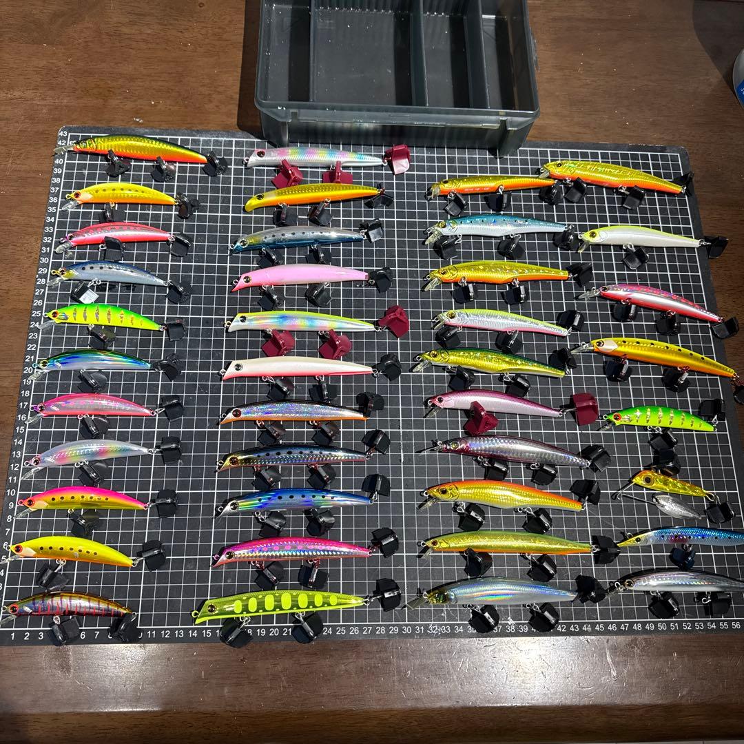 みんな美品　シーバスルアー　大量　40個　魚道　アイマ　メガバスなど。
