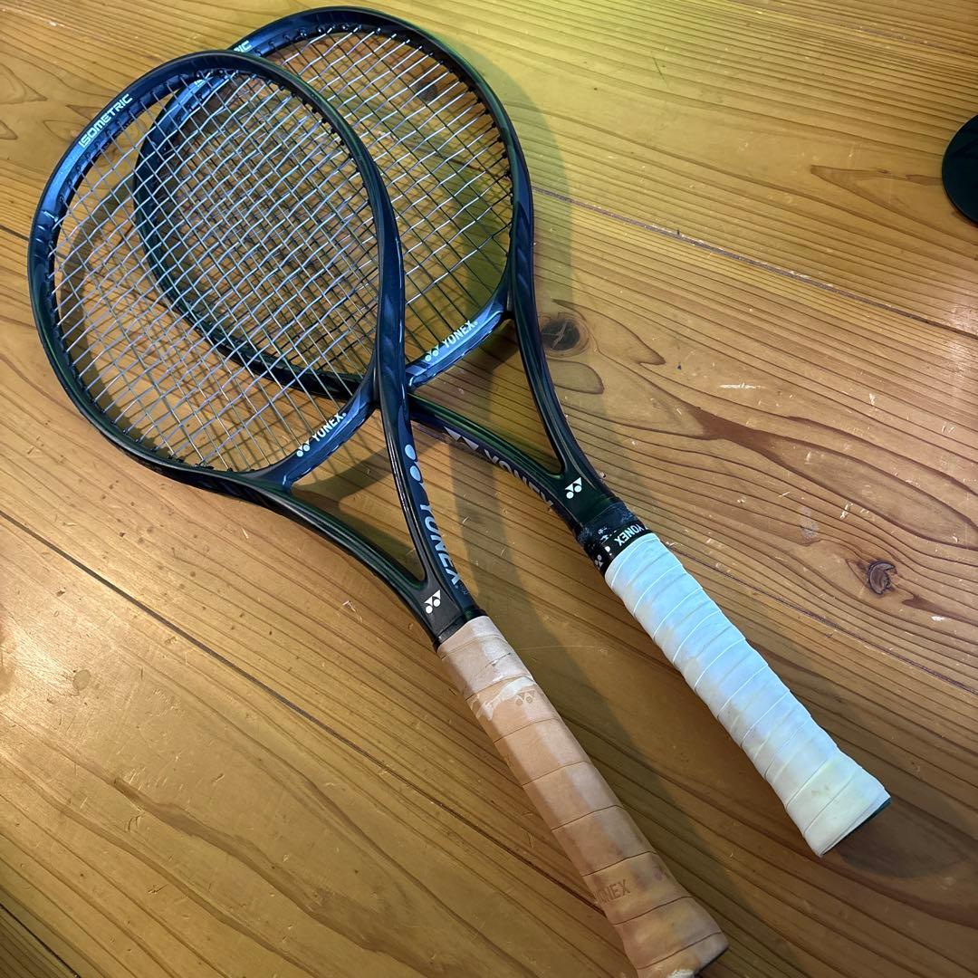 YONEX VCORE 98 ギャラクシーブラック　2本セット(^^)