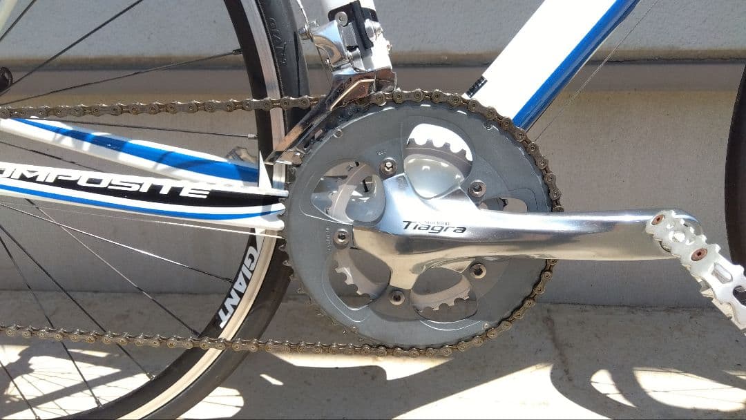 【整備済み】GIANT DEFY COMPOSITE SE　カーボンロードバイク