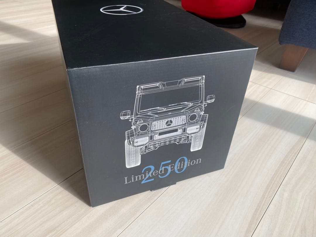 ジャパンモビリティショー2023 メルセデスベンツ　ゲレンデ　ミニカー　1/12