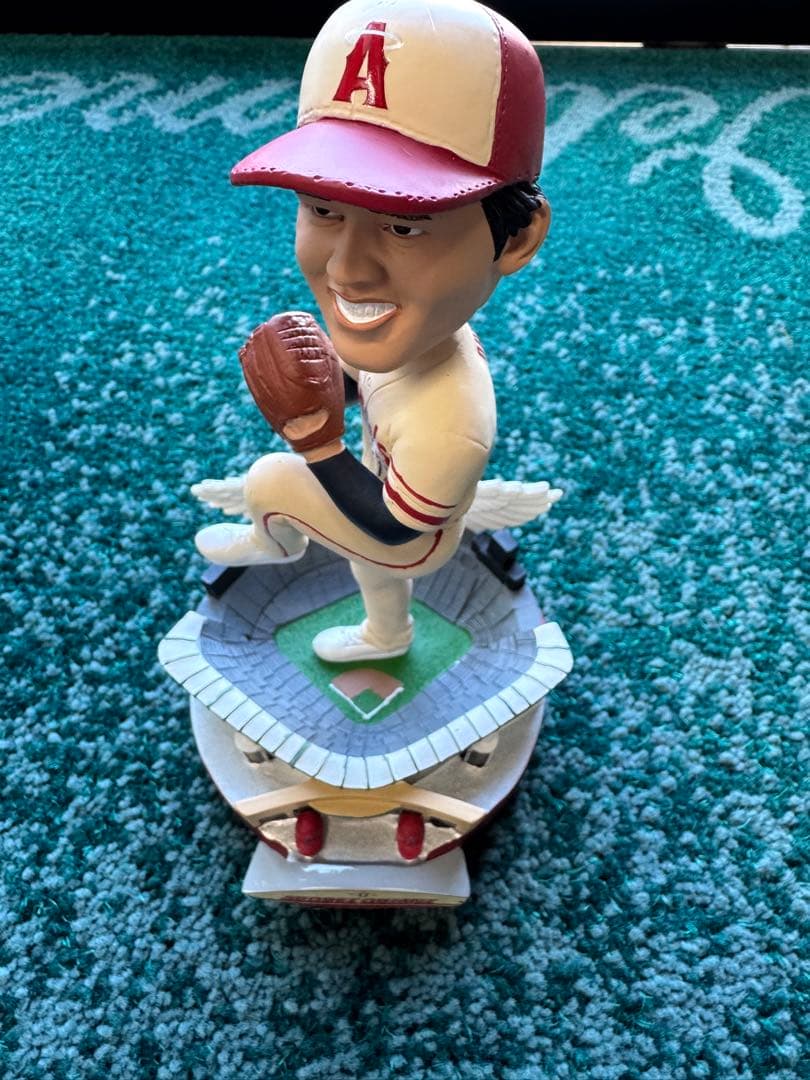 2000個限定 大谷翔平ボブルヘッド人形 2024年