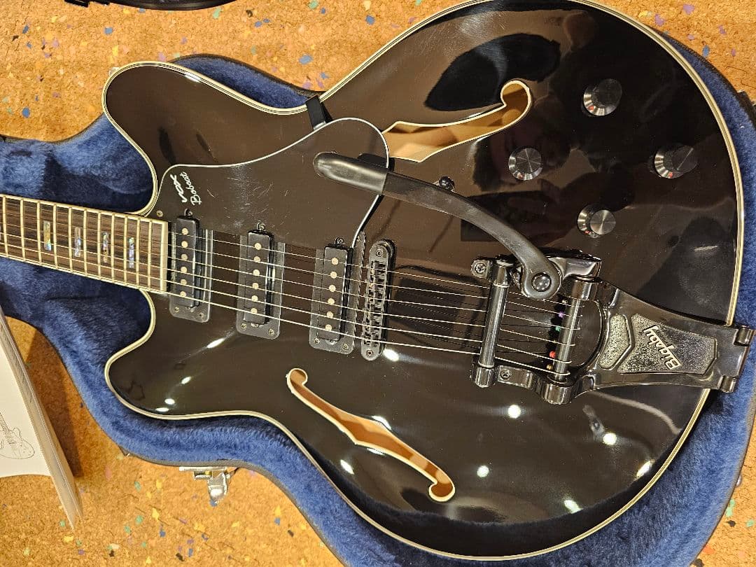 VOX Bobcat S66 with Bigsby ハードケース付き