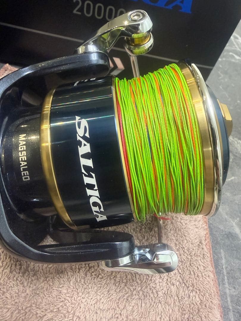 ダイワ 20ソルティガ 20000H リール　美品