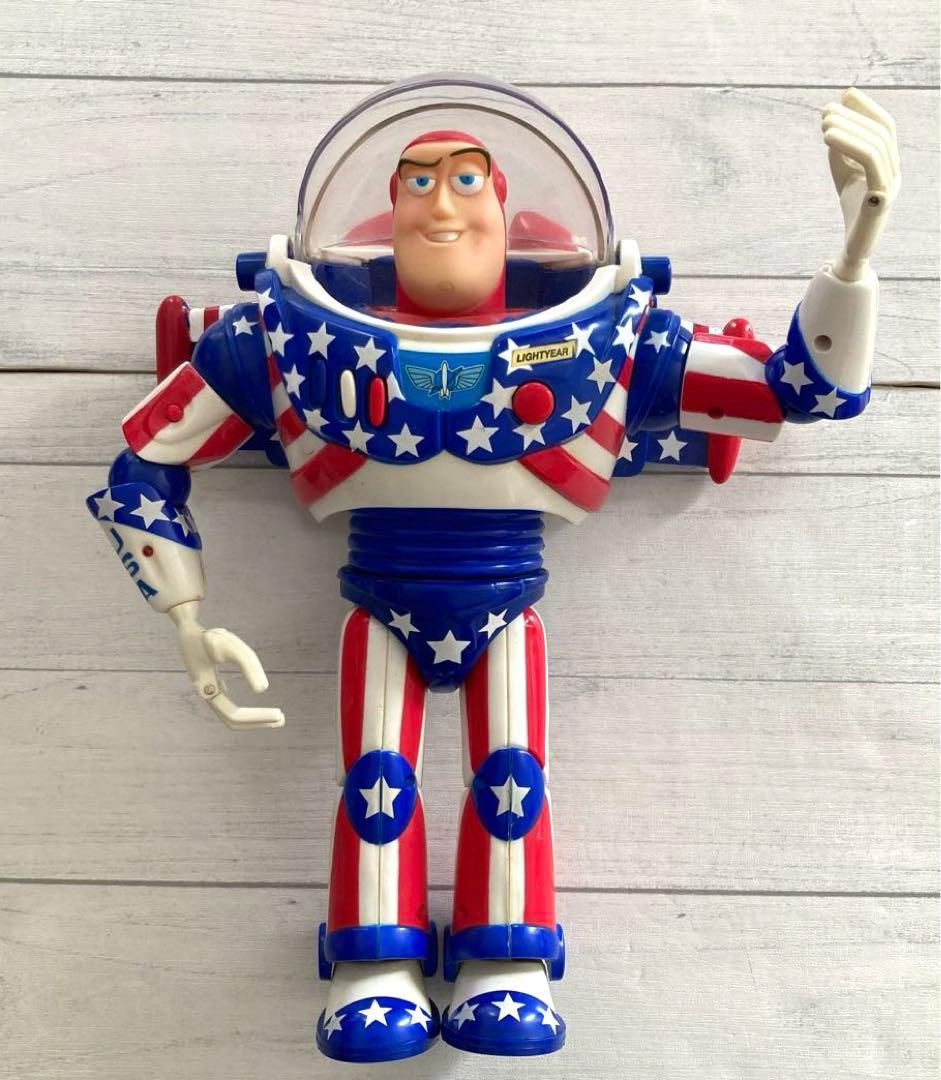 バズ ライトイヤー 星条旗 トイストーリー トーキングバズ フィギュア　絶版品