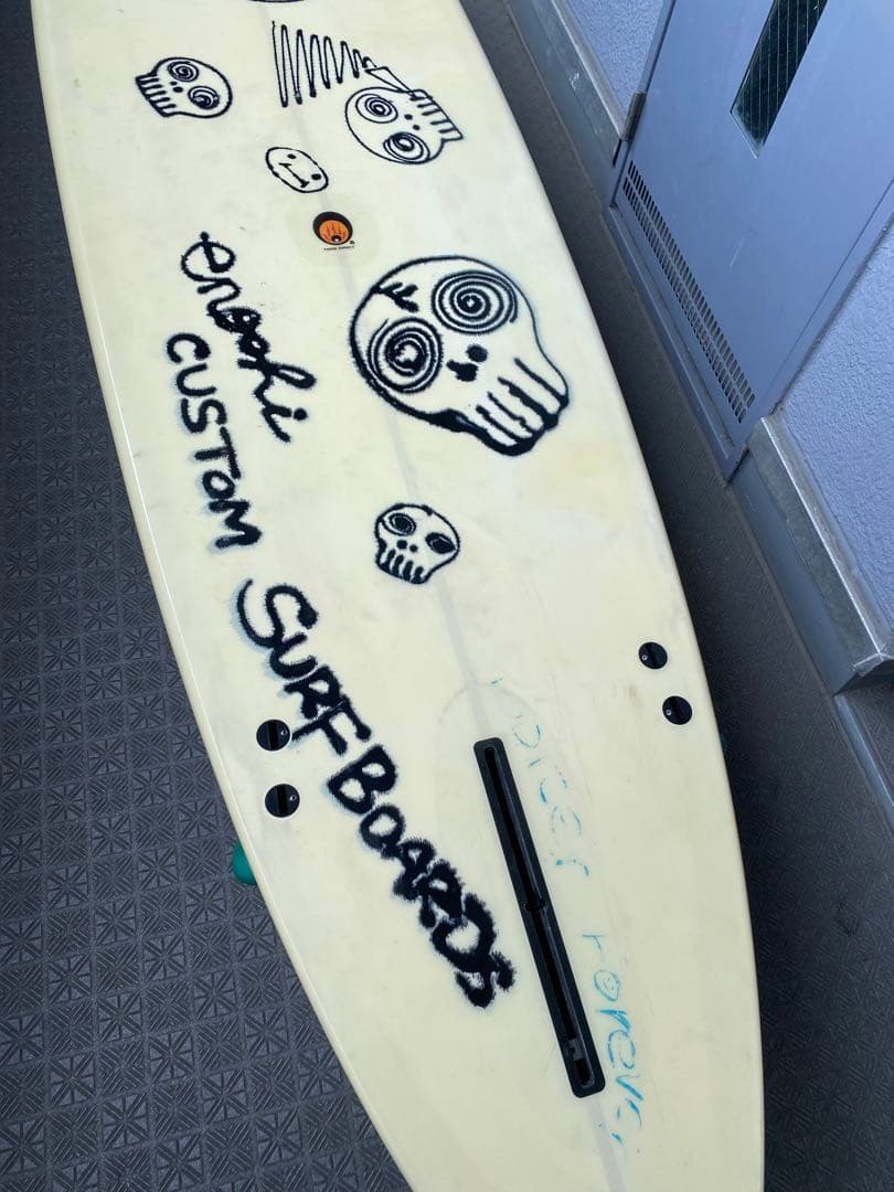 ★送料込　サーフボード　ロングボード9f ハードケース付