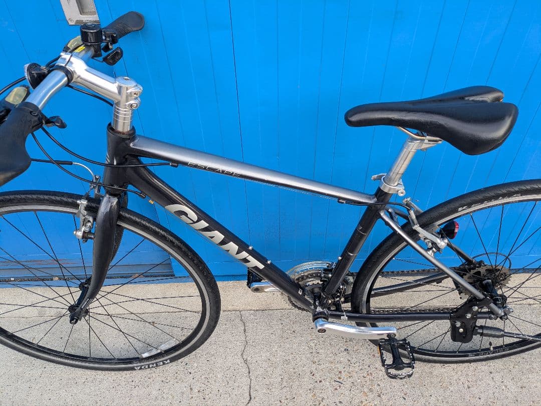 GIANT ESCAPE R3 GIANT クロスバイク 名古屋夜配送無料
