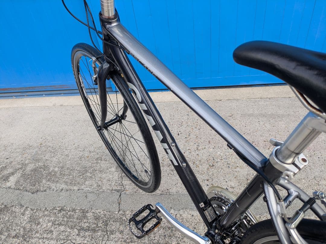 GIANT ESCAPE R3 GIANT クロスバイク 名古屋夜配送無料