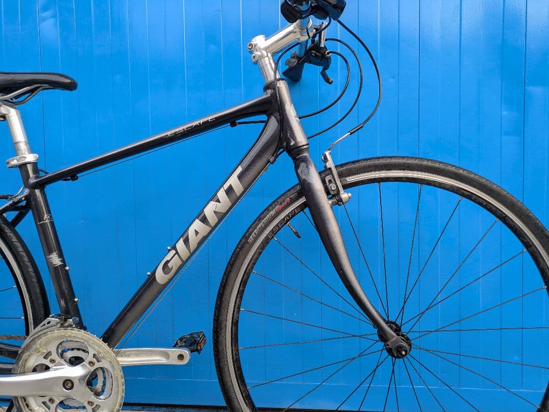 GIANT ESCAPE R3 GIANT クロスバイク 名古屋夜配送無料