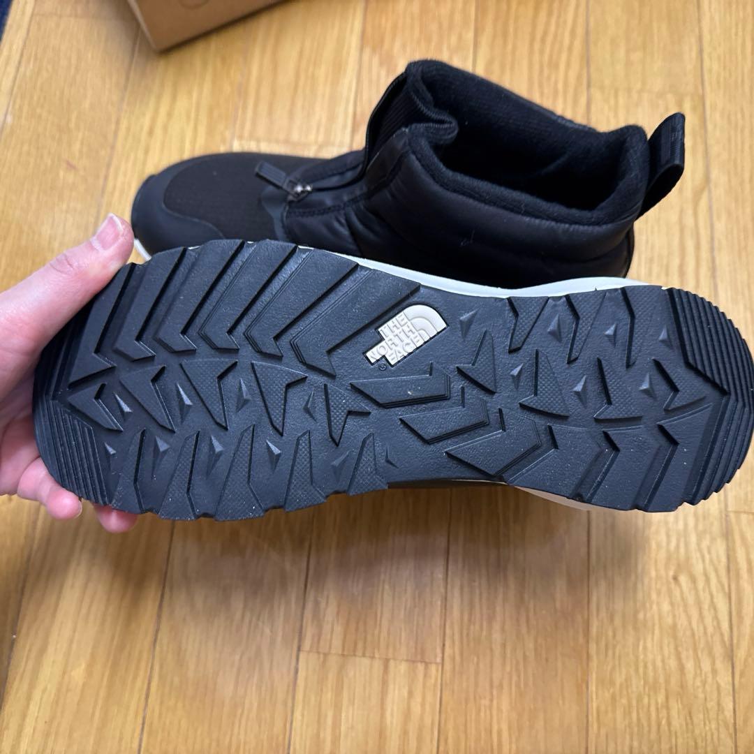 【新品未使用】ノースフェイススノーブーツ　U Sサイズの8