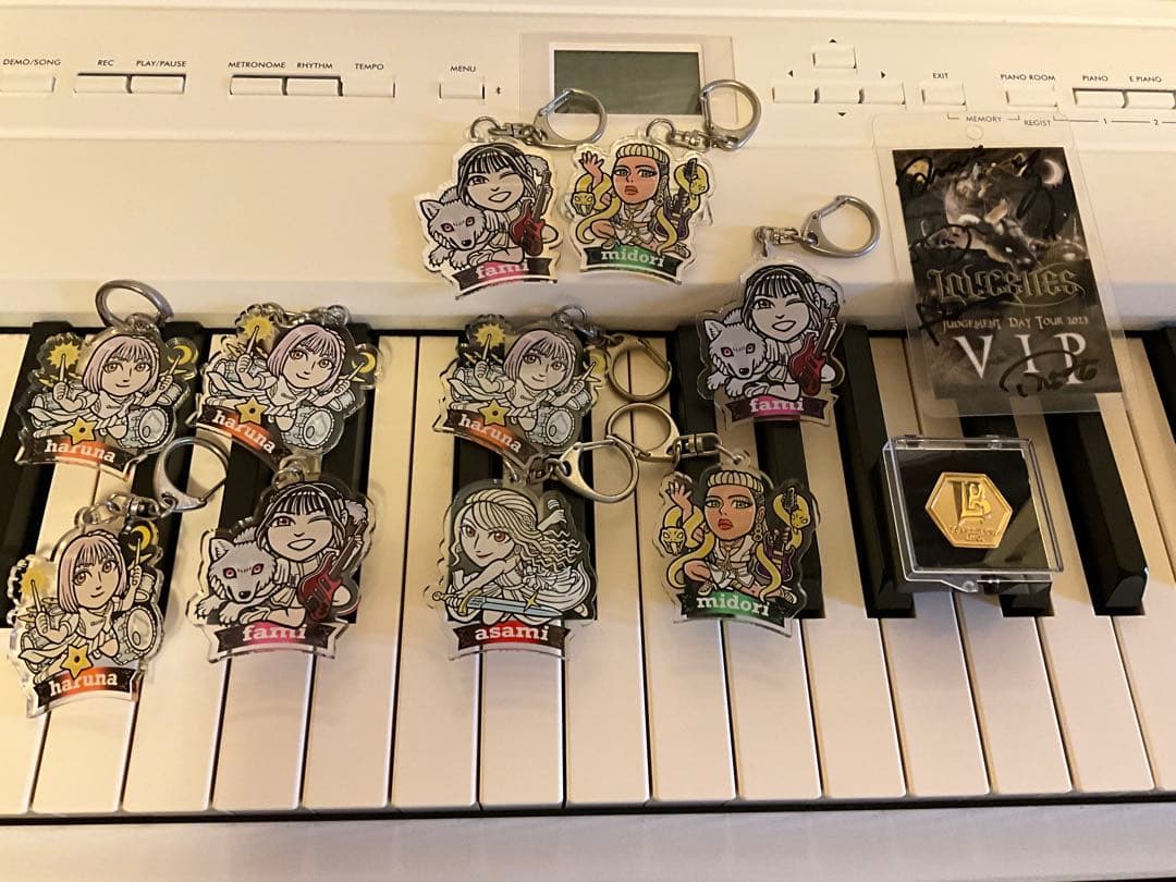 Lovebites キーホルダー　おまけ付き