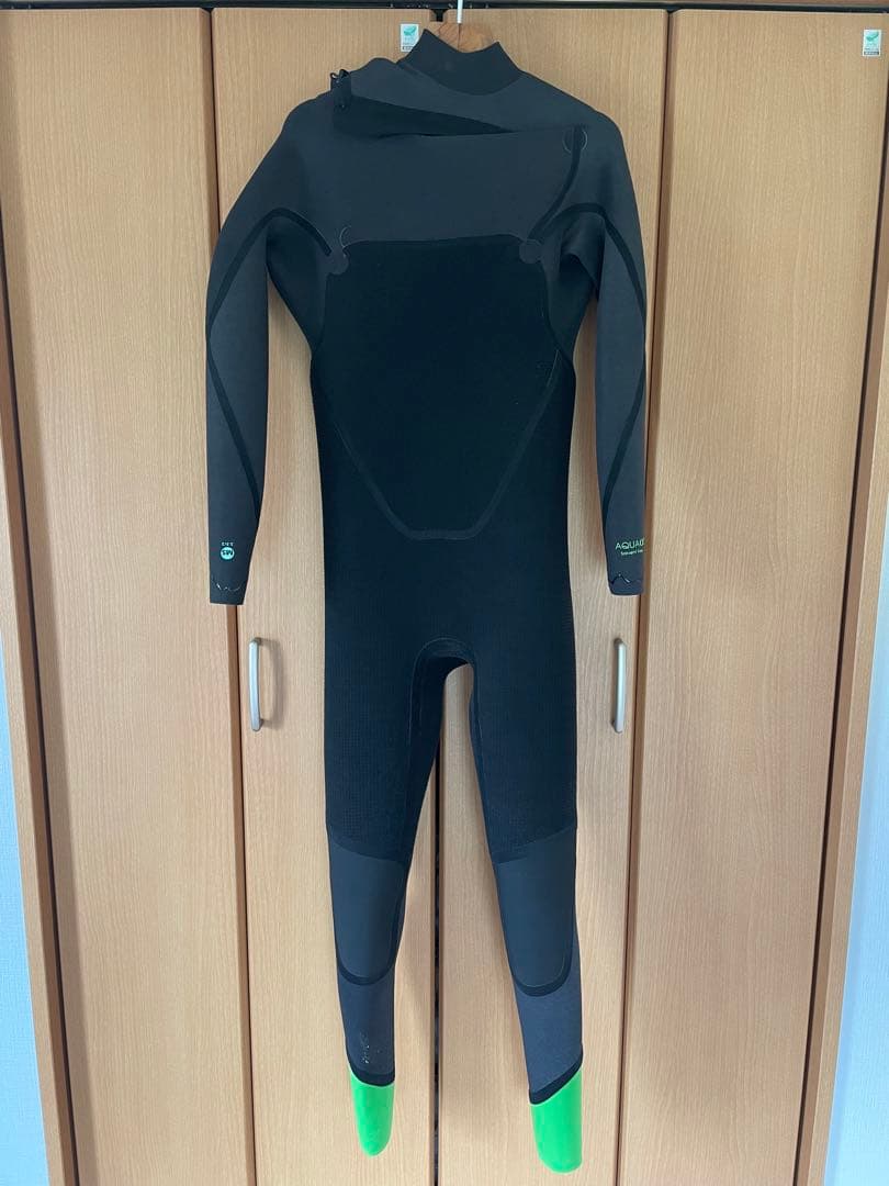 S*.様 【美品】patagonia R2ウェットスーツMSサイズ