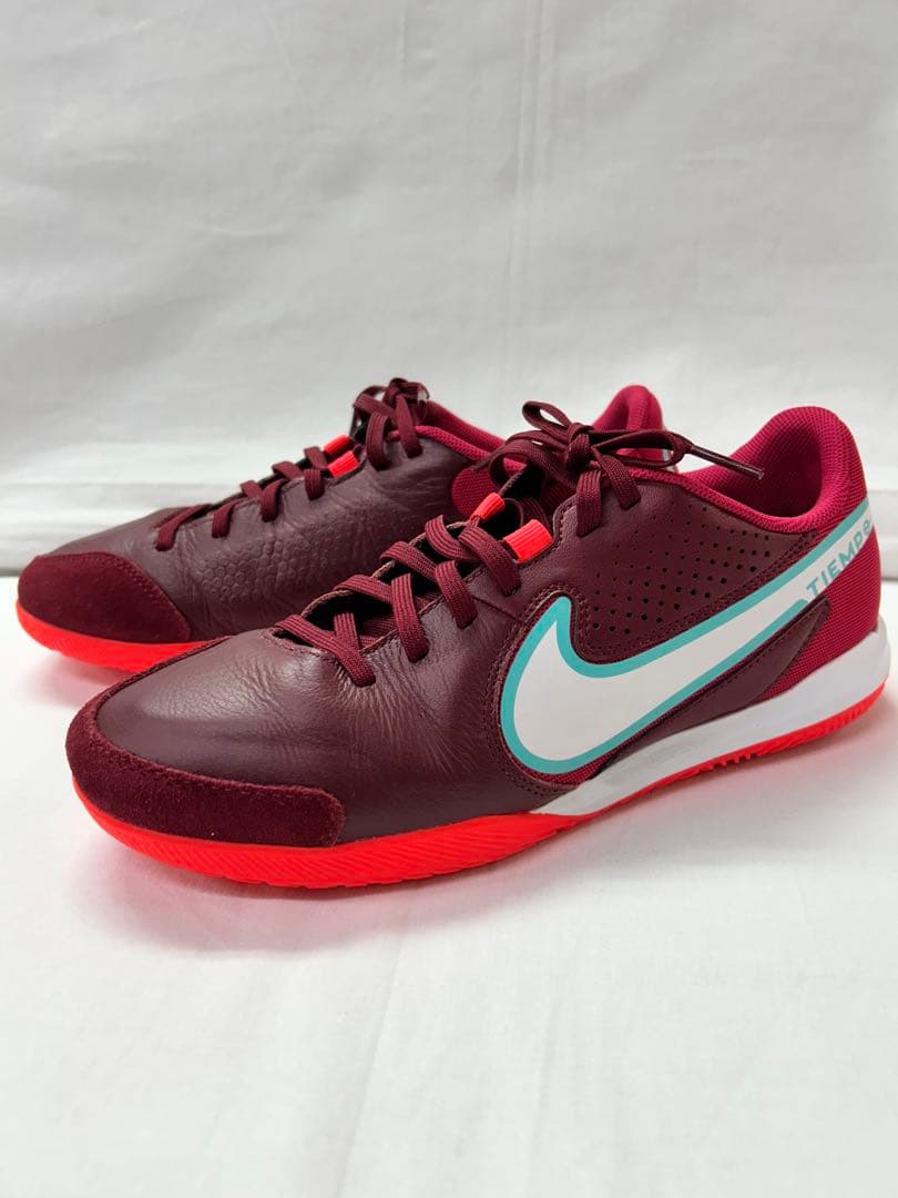 ☆【美品】NIKE TIEMPO フットサルシューズ サイズ 25.5cm