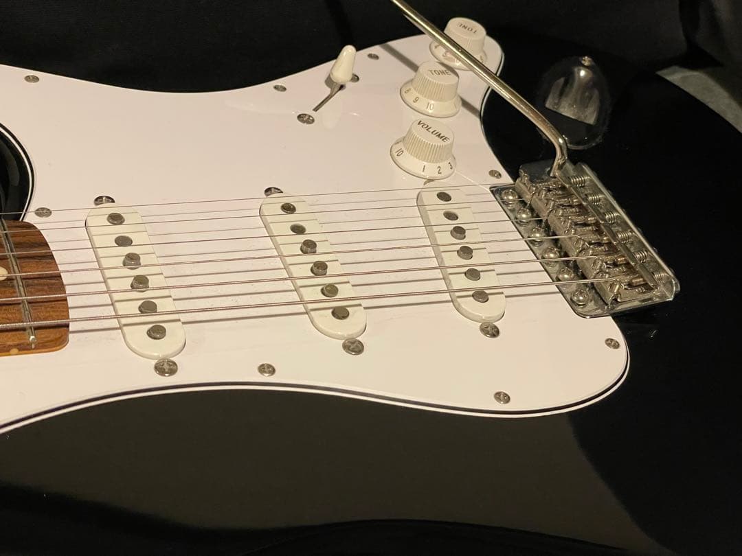 Fender Stratocaster ローズ指板　ブラック
