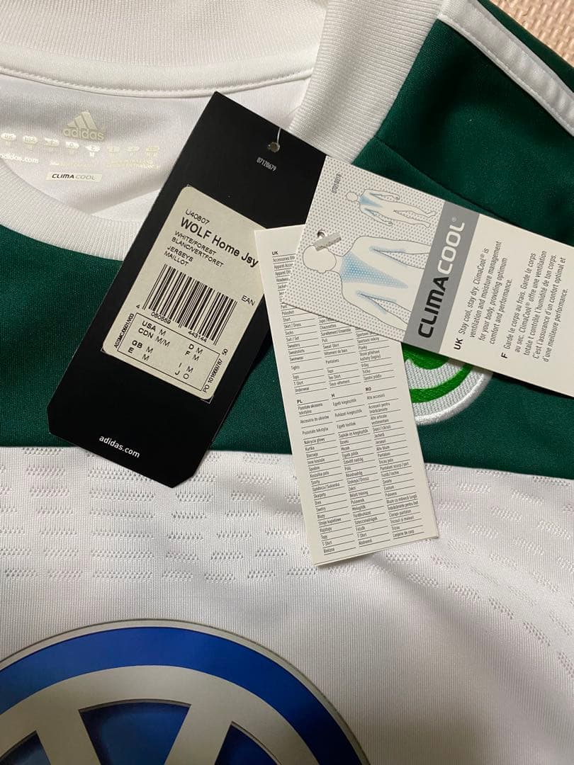 長谷部誠　直筆サイン入りヴォルフスブルクユニフォーム 直筆サインポストカード付き