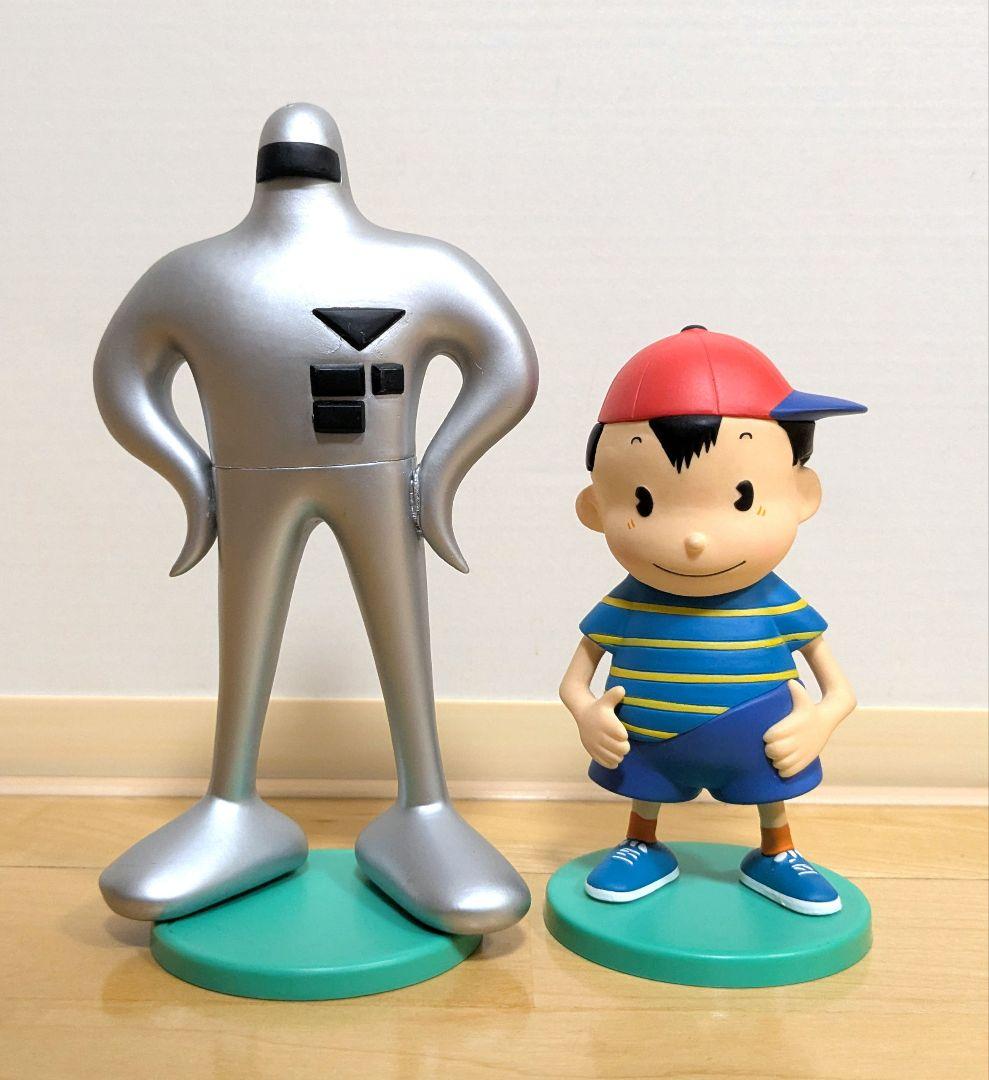 MOTHER2プライズフィギュア★スターマンのむすこ&ネス