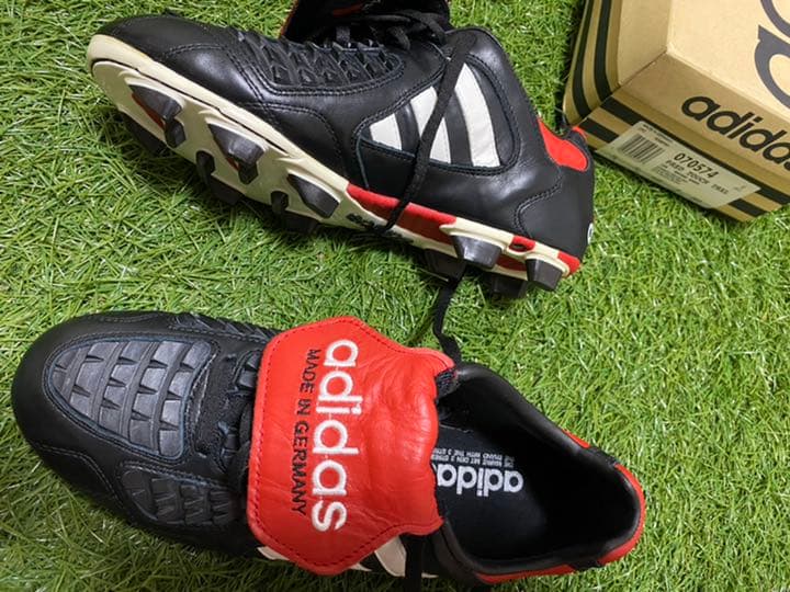 アディダスプレデタータッチ