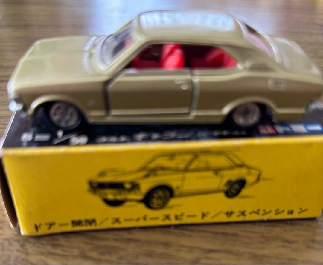 黒箱トミカ コルトギャラン1Eホイール