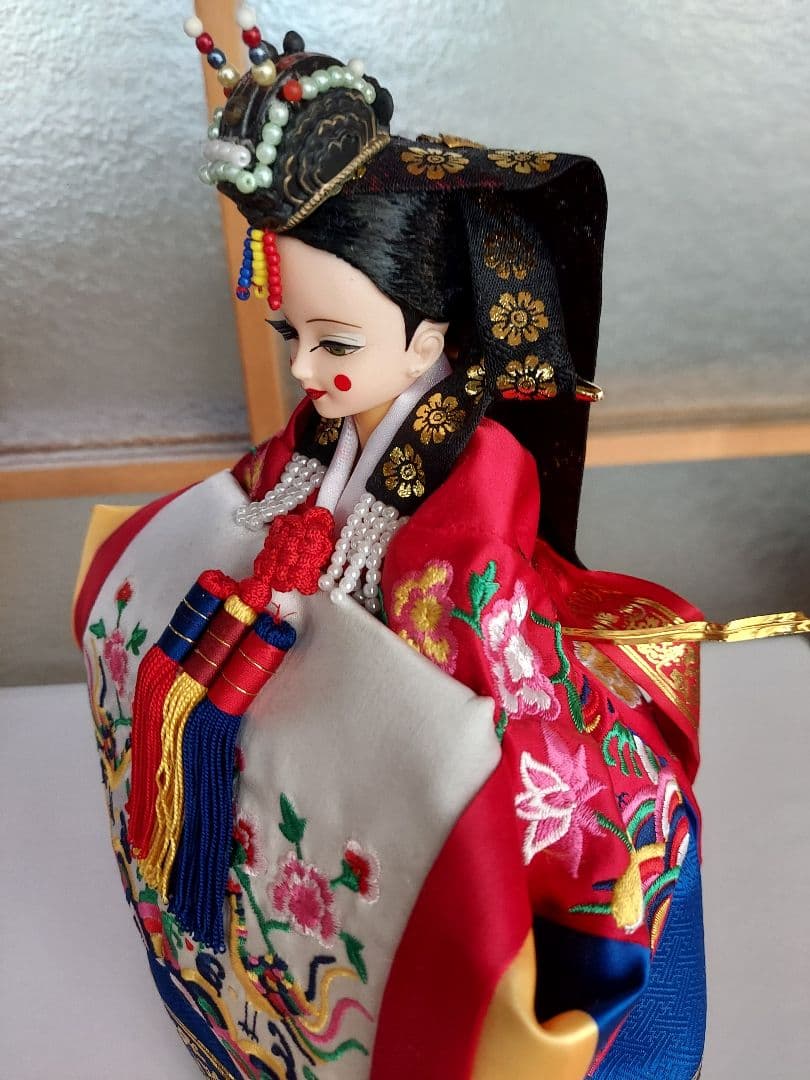 韓国　花嫁人形　韓服　民族衣裳　花嫁衣裳